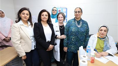 المستشارة أمل عمار تتفقد مستشفى الشلاتين المركزي