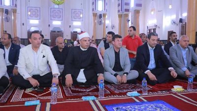 محافظ دمياط يشهد إحتفال الأوقاف بالمولد النبوي الشريف