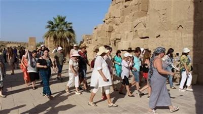 كبار السن يصنعون موجة جديدة من السياحة.. ومصر في الصدارة