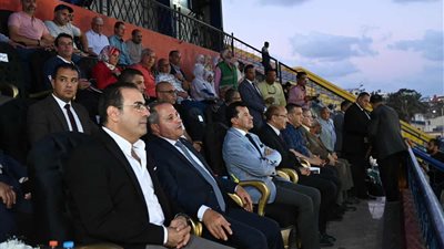 وزير الشباب ومحافظ بورسعيد يفتتحان بطولة الجمهورية للشركات