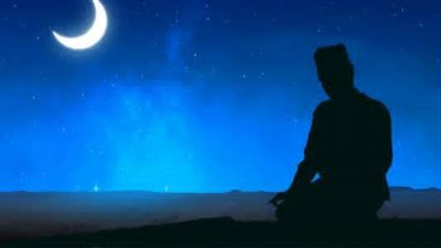 أعلى الكمال فى كيفية أداء صلاة خسوف القمر اليوم