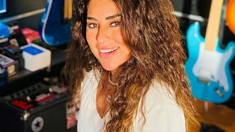 الفنانة آيتن عامر
