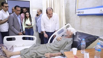 نائب وزير الصحة يتفقد مستشفي الخارجة التخصصي لتعزيز الخدمات الصحية