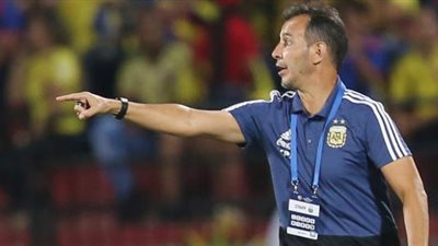 إقالة مدرب منتخب فنزويلا من منصبه