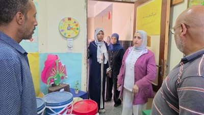 أسباب الزيارات المفاجئة من مديرة تعليم الشروق على مدارس المدينة.. صور