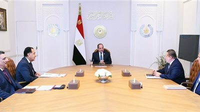 الرئيس السيسي يطلع على المؤشرات الخاصة بتدعيم احتياطات الدولة من النقد الأجنبى