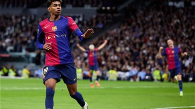 بسبب لامين يامال .. أزمة بين برشلونة والاتحاد الإسباني