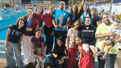 نادي اسوان يفوز بكاس المركز الثاني السباحه