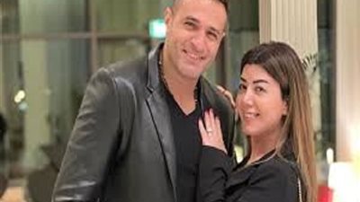 محمد نور لـ زوجته : 