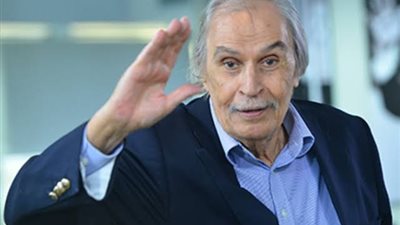 فى ذكرى ميلاده..من باب الشعرية لـ النجومية..قصة حياة عزت العلايلى