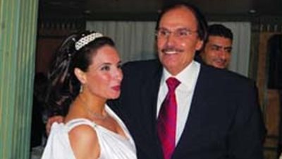 فى ذكرى ميلاده.. قصة عشق عزت العلايلى لـ زوجته لا يعرفها الكثيرون