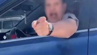 تفاصيل فيديو لتعدي قائد سيارة على سيدة بالمنوفية