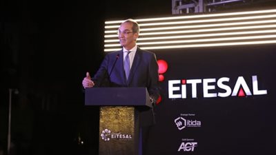 طلعت: خطة لرفع مساهمة الذكاء الاصطناعي في الاقتصاد إلى 7.7%
