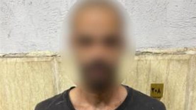 ضبط عاطل تحرش بسيدة أثناء استقلالها الاتوبيس بالقاهرة
