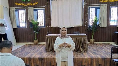 وكيل تعليم مطروح تؤكد علي ضرورة العمل المؤسسى وفق منظومة متكاملة