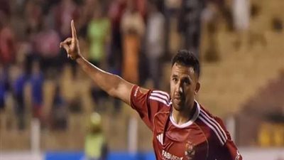 الشوط الأول.. الأهلي متقدم على سيراميكا بهدف تريزيجيه