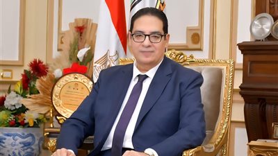 رئيس جامعة القاهرة يوجه رسالة للطلاب ببداية العام الجامعي الجديد
