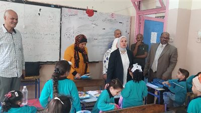 مدير تعليم القاهرة تتابع انطلاق العام الدراسى الجديد