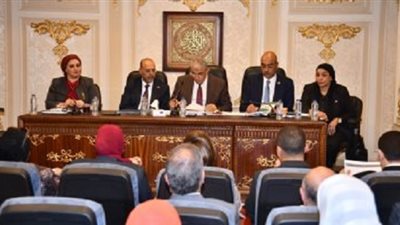 الأولوية لصرف مستحقات العاملين في حالة تصفية المنشاة
