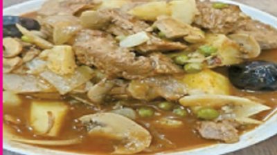 كاري لحم من المطبخ العراقي