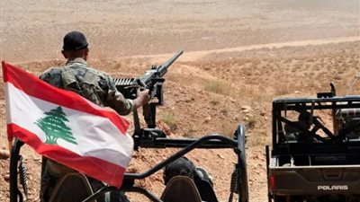 الجيش اللبناني يضبط متهمين بالتهريب والاتجار في المخدرات والأسلحة