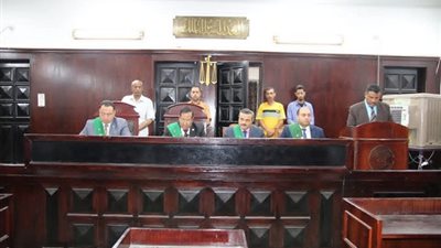 براءة جميع المتهمين في قضية تهريب آثاربمطار الأقصر