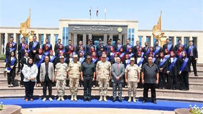 القوات المسلحة تنظم زيارتين لأساتذة وطلاب جامعتَي المنصورة وبني سويف للأكاديمية العسكرية