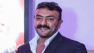 أحمد العوضي يتوج بجائزة أفضل ممثل في مهرجان الفضائيات العربية