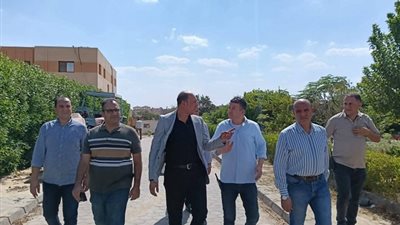 رئيس تنمية مدينة العبور يتفقد الادارت المختلفة بمقر الجهاز