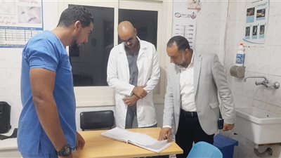 مدير صحة شمال سيناء يحيل المدير والمتغيبين بوحدة الميدان للتحقيق