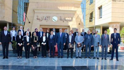 ختام فعاليات دورة تدريبية في التحول الرقمي لأعضاء النيابة الإدارية