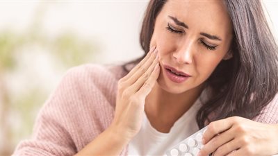 الأسنان وصحة الجسم .. كيف يؤدي إهمال الألم إلى أمراض خطيرة؟