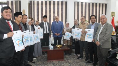 رئيس البحوث الزراعية يلتقي وفد إندونيسي رفيع المستوي