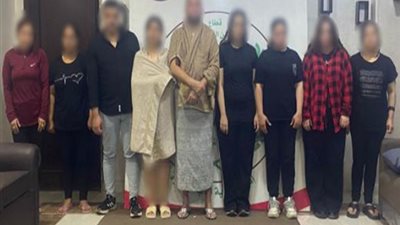 7 سيدات ورجل . ضبط شخص يدير ناديا صحيا لممارسة الأعمال المنافية