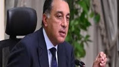 رئيس الوزراء يتابع الموقف التنفيذى لمشروعات القطار الكهربائى السريع والمونوريل