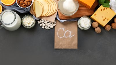 اعرف متى يحتاج جسمك لمكملات الكالسيوم