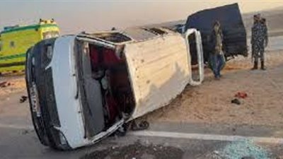 إصابة 6 في انقلاب ميكروباص على طريق الإسكندرية الصحراوي