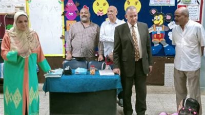 مديرتعليم أسيوط يتفقد أول مدرسة صديقة للبيئة تعمل بالطاقة الشمسية