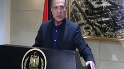 أبو ردينة: لا أحد باستطاعته تغييب السلطة الفلسطينية