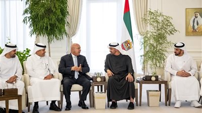كامل الوزير يلتقي محمد بن زايد ويؤكد عمق العلاقات بين مصر والإمارات