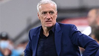 ديشامب يعلن قائمة فرنسا لمباراتي أذربيجان وآيسلندا