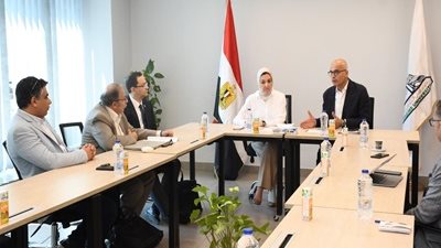 جامعة عين شمس تستعد لإطلاق مركز متقدم لتقنيات النانو