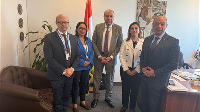 الحفنى يلتقى برئيس وسكرتير عام مفوضية الطيران لدول أمريكا اللاتينية «LACAC»