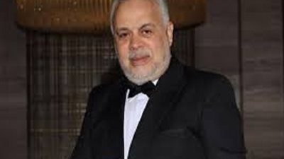 أشرف زكي يكشف عن كواليس علاقته بالمخرج محمد سامي