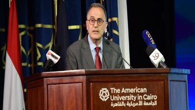 أعضاء لجنة تحكيم جائزة نجيب محفوظ للأدب 2026