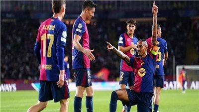 تشكيل برشلونة أمام إشبيلية.. توريس وراشفورد في الهجوم