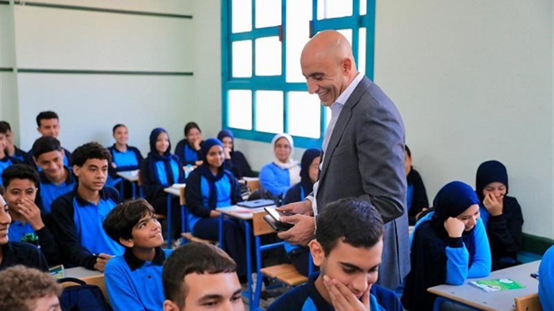 محمد عبد اللطيف وزير