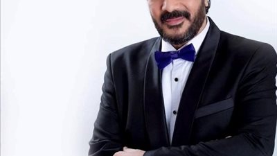 علي الحجار يقدم أغانى نصر أكتوبر على مسرح البالون