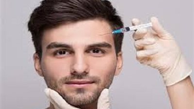 حكم لبس الحلق والبوتكس والفيلر بغرض الزينة للرجال