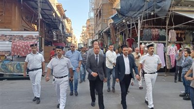 بورسعيد تشهد أكبر حملة لإزالة الاشغالات بشوارع وسط البلد